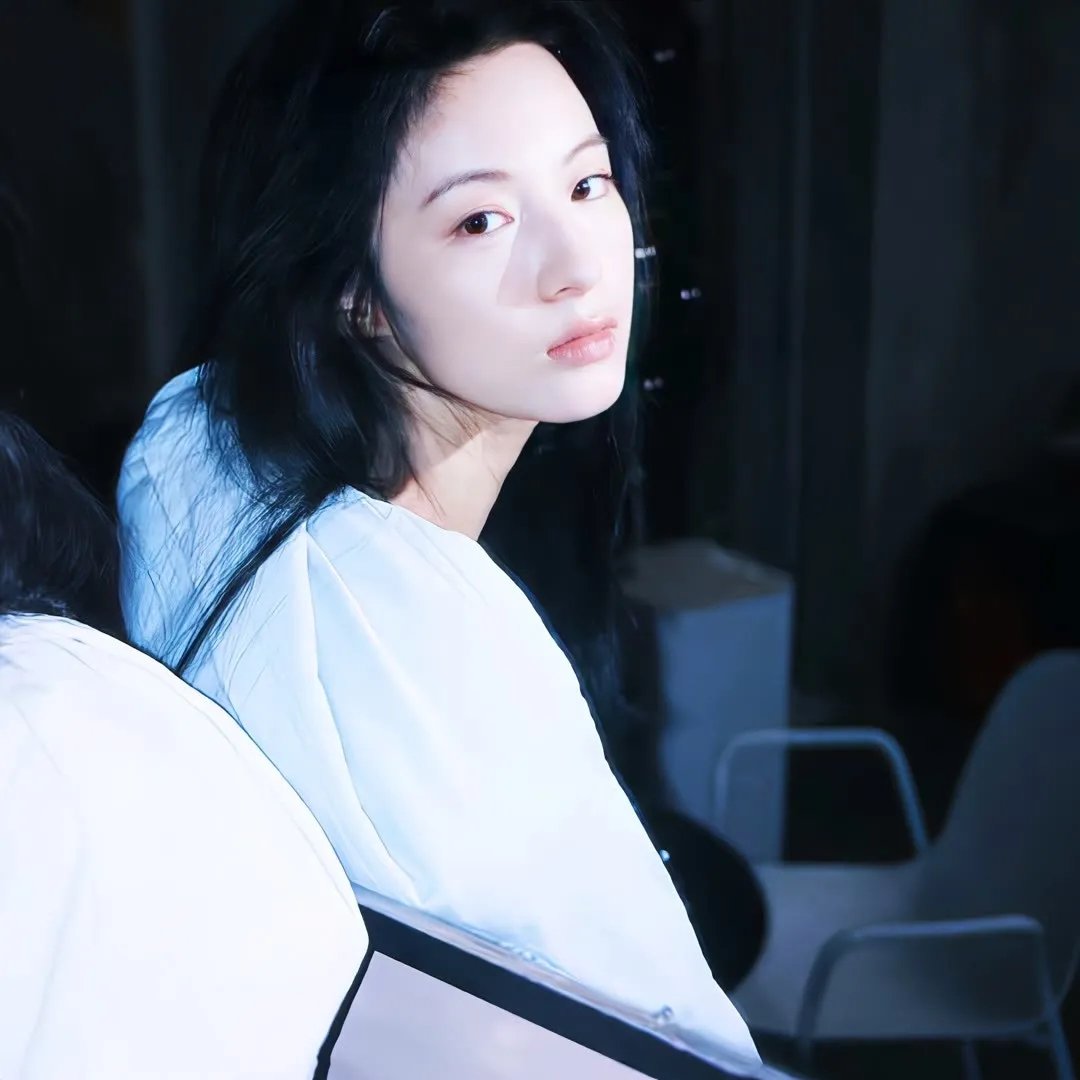 异能的艾希斯
